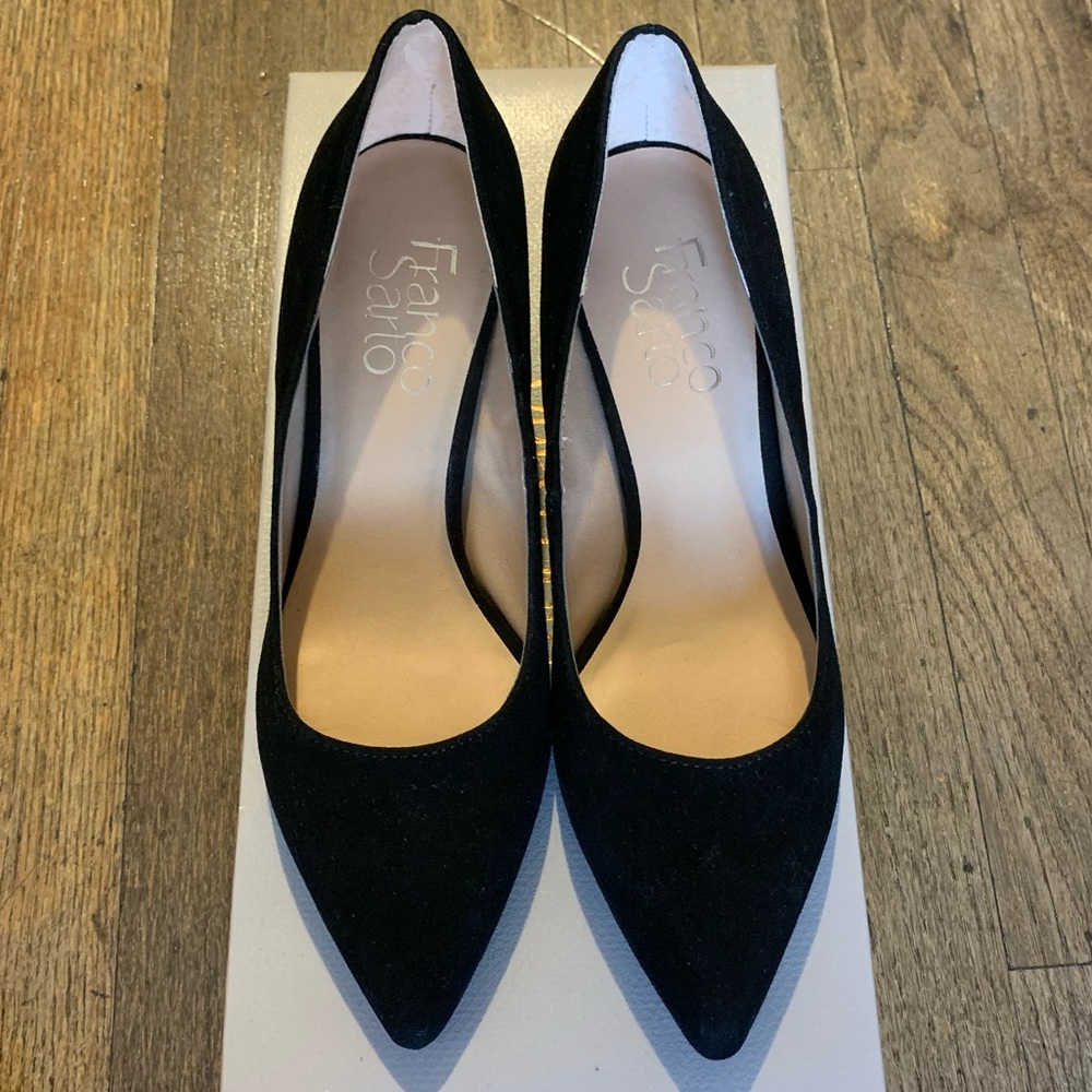 NEW IN BOX: Franco Sarto Callan Black Suede Pumps